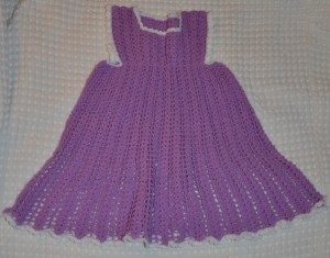 Вязаное платье для девочки